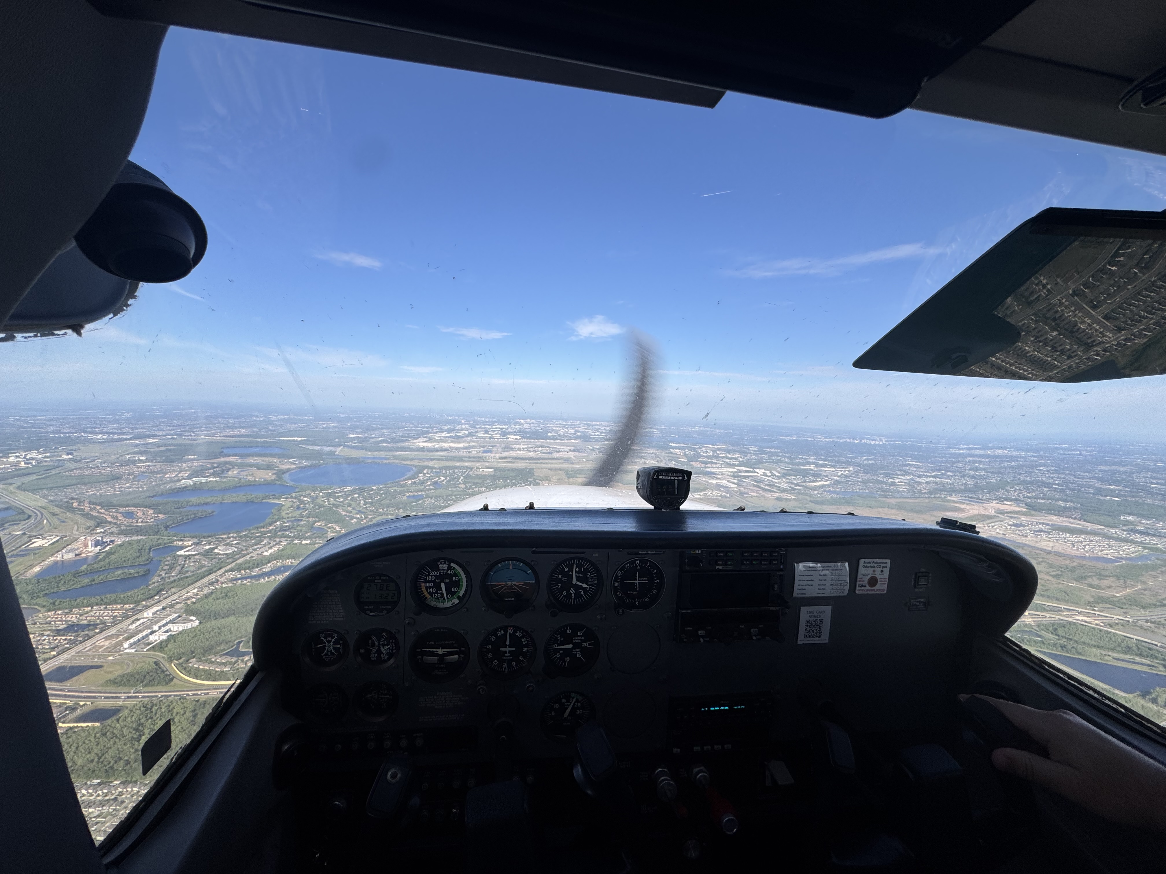Cessna 172 cockpit during an Integrity Aviation discovery flight